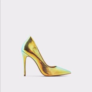 ISO Aldo Iridescent Heels size 10 or 41